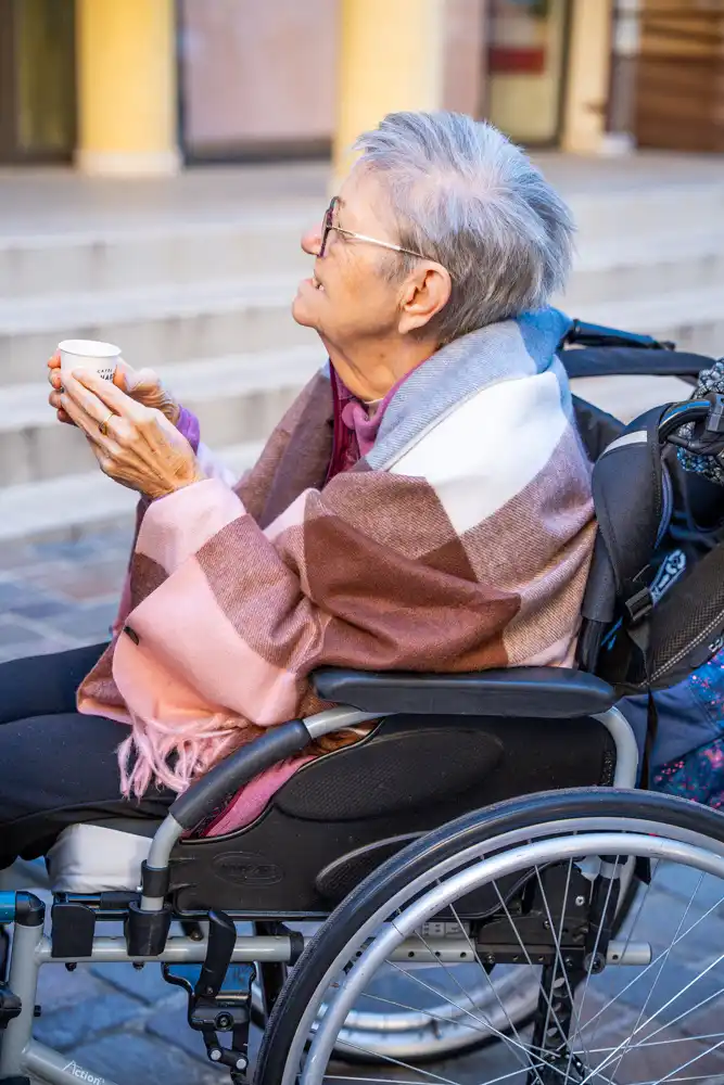 un-cafe-un-policier-20251028-10